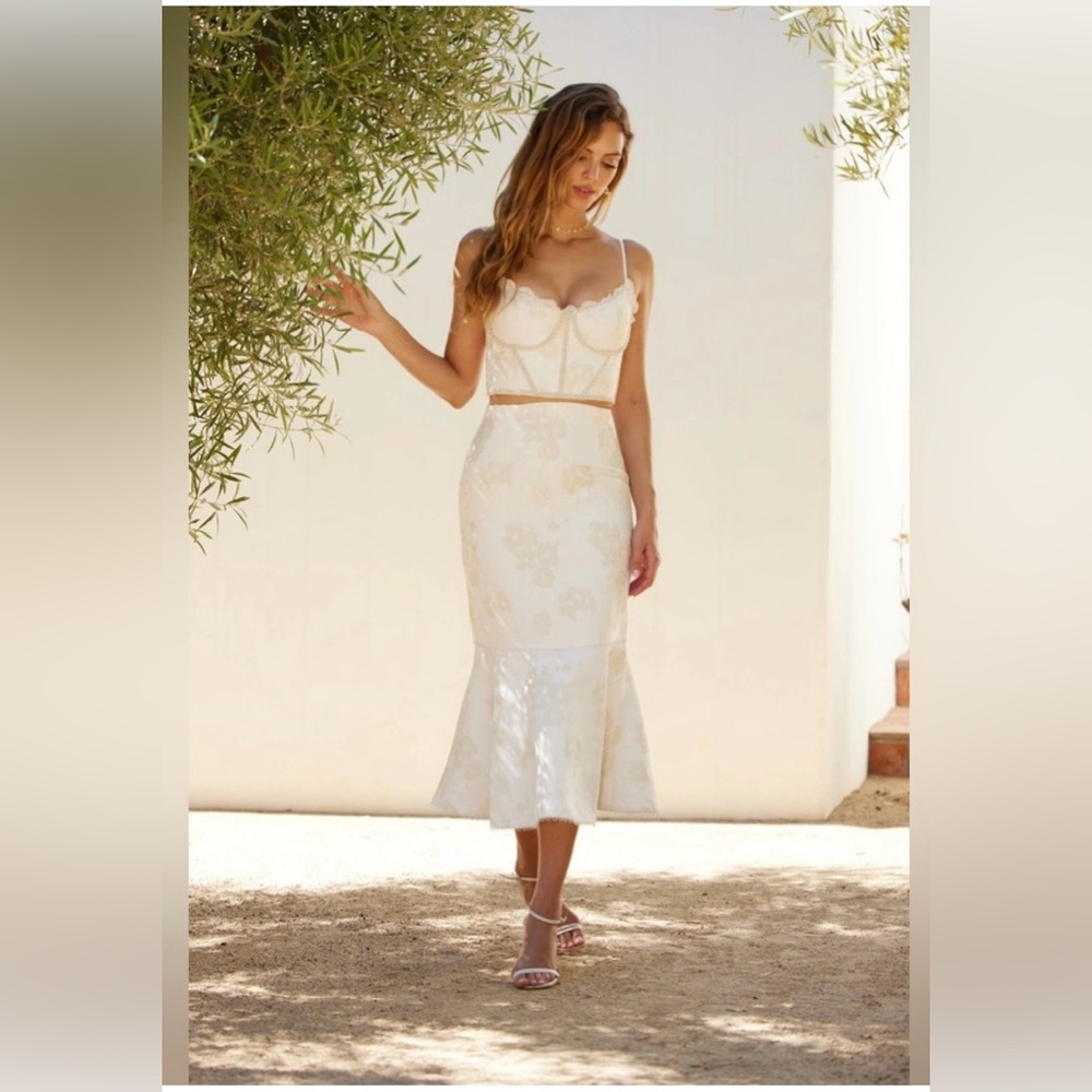 NWOT V Chapman size 4 Chateau top and Opera Skirt in Baroque